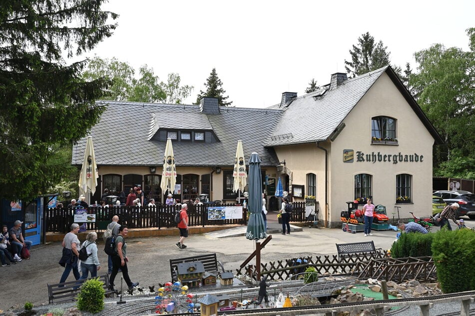 Die Ausflugsgaststätte Kuhbergbaude im Netzschkauer Ortsteil Brockau ist beliebt bei Familien.