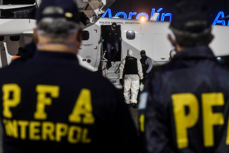 Argentinien: Mitglieder von Interpol in Buenos Aires.
