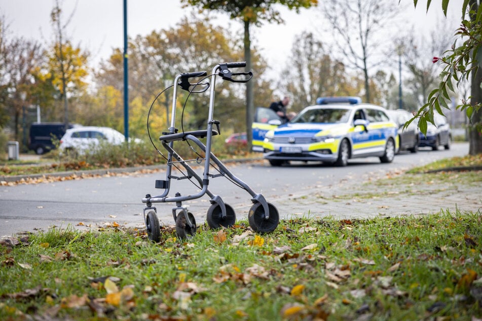 Ein 84 Jahre alte Mann wurde am Sportforum im sächsischen Heidenau von Unbekannten angegriffen und dabei verletzt.