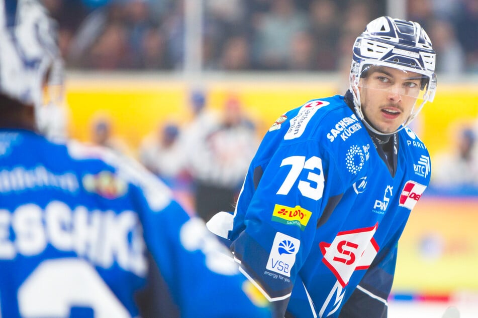 Dieser Sportler gibt Kindern Einblick in den Alltag eines Eishockeyprofis
