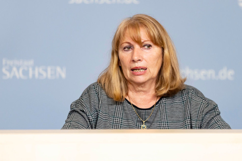 Gesundheitsministerin Petra Köpping (63, SPD) präsentierte am Dienstag die neuen Lockerungen.