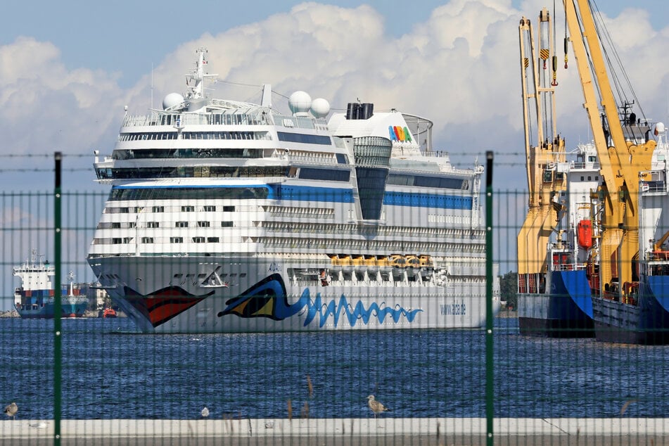 Die "Aidablu" der Reederei Aida Cruises.