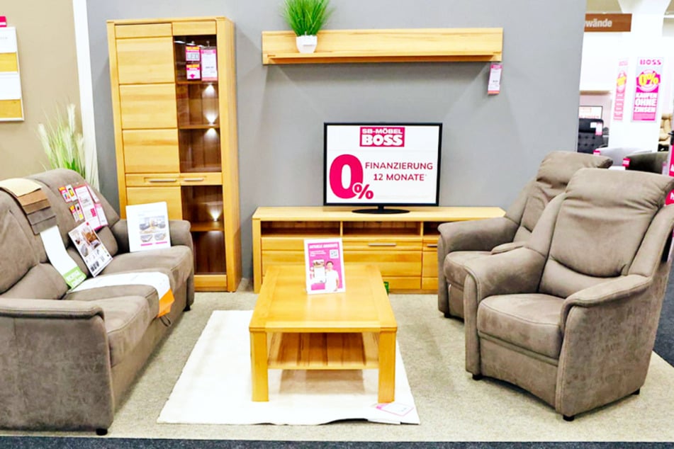 Möbel Boss Neunkirchen lockt mit tollen Angeboten zur Black Week.