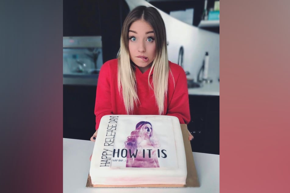 Bianca "Bibi" Heinicke (32) teilte das Bild damals auf Instagram, ohne zu wissen, dass der Song einen riesigen Shitstorm nach sich ziehen würde.