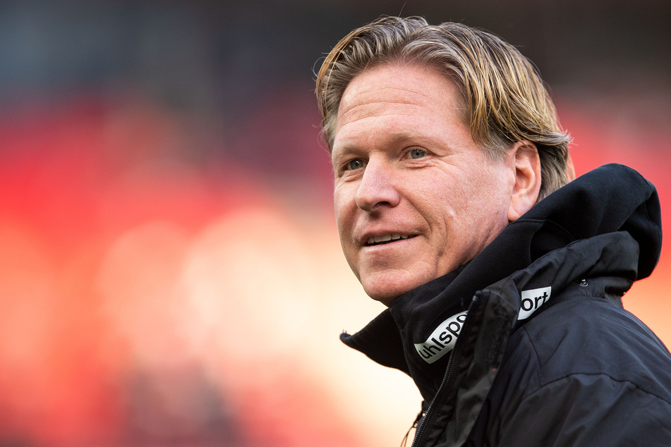 Kölns Trainer Markus Gisdol (50) hat bis 2023 beim 1. FC Köln verlängert.