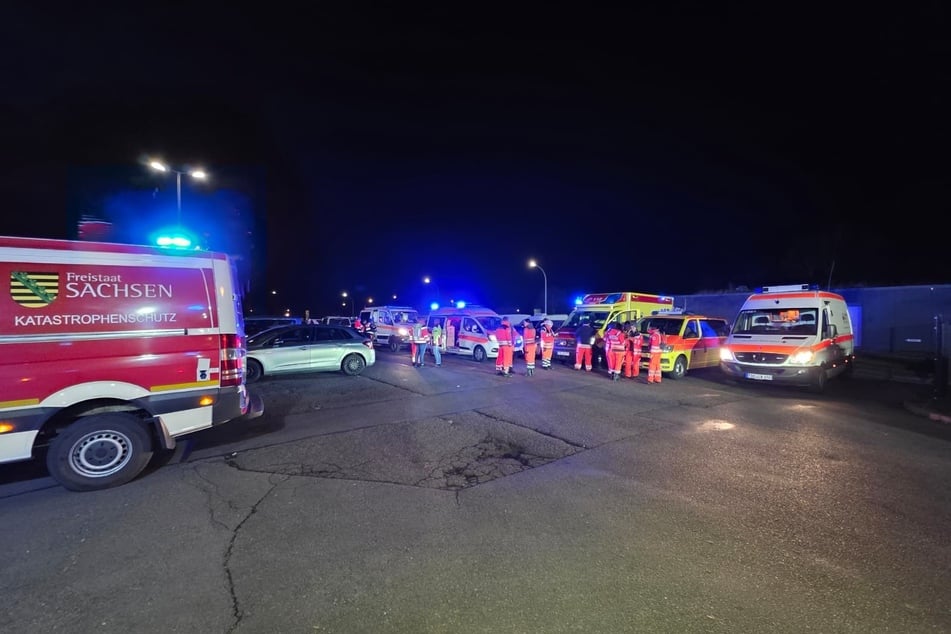 Die Polizei geht nach ersten Erkenntnissen von einer Brandstiftung aus.