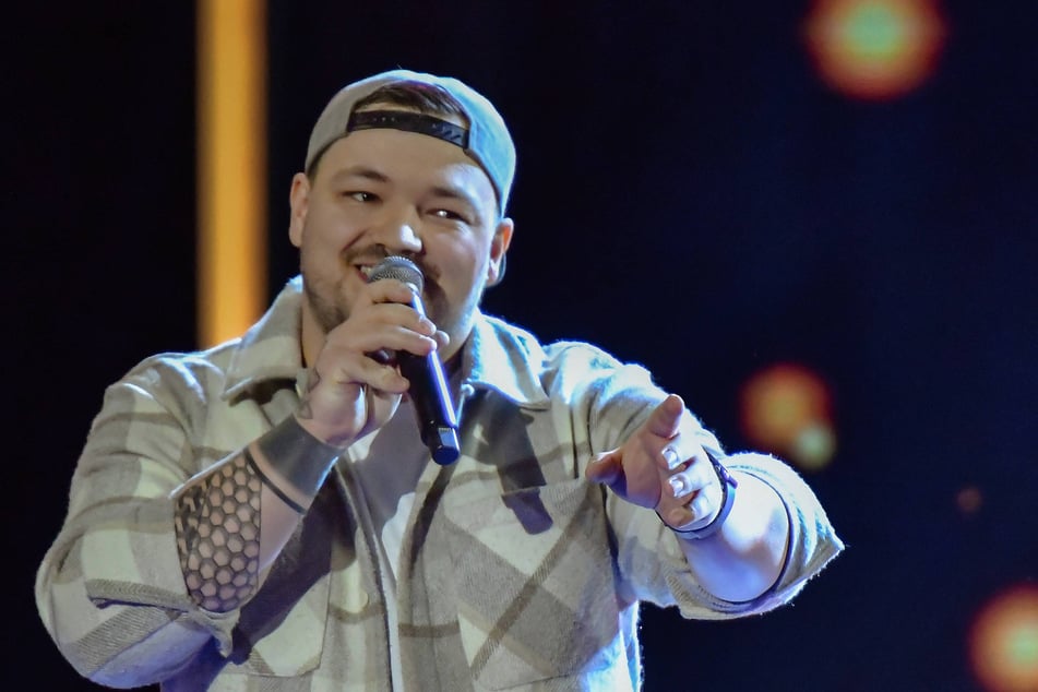Stengel wurde durch "The Voice of Germany" bekannt.