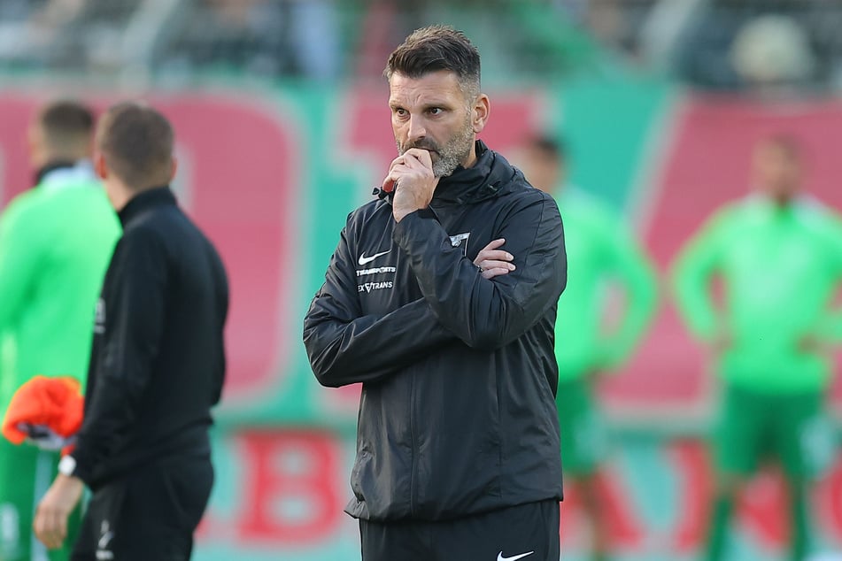 Adrian Alipour (46) und sein Team brauchen am Freitag unbedingt einen Sieg.
