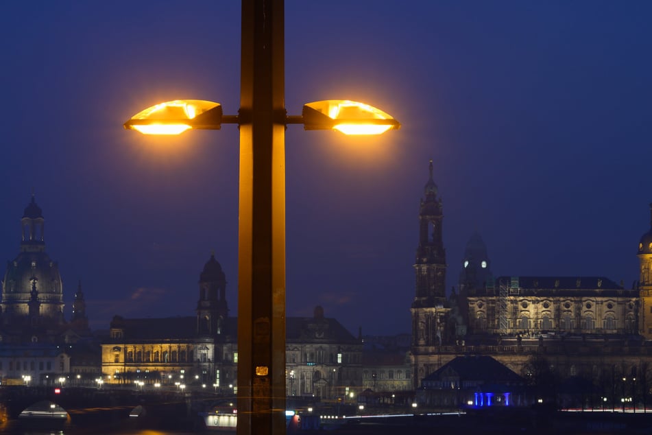 Nicht unwahrscheinlich, dass diese Lampe schon einmal defekt war.