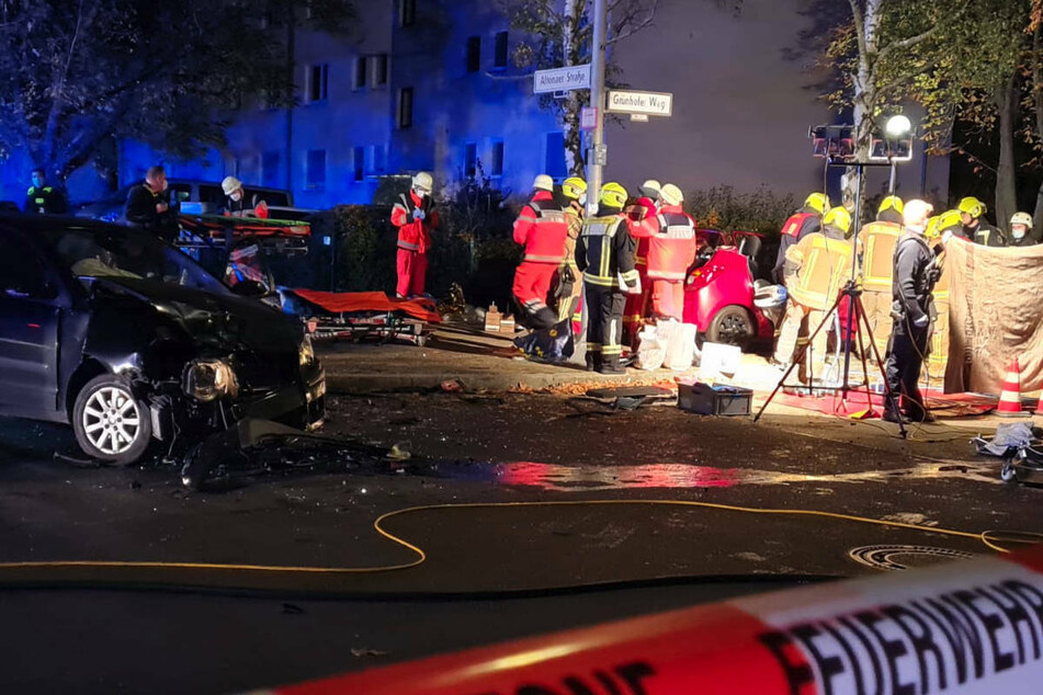 Der Unfall hat sich an der Kreuzung Altonaer Straße Ecke Grünhofer Weg in Berlin-Spandau ereignet.