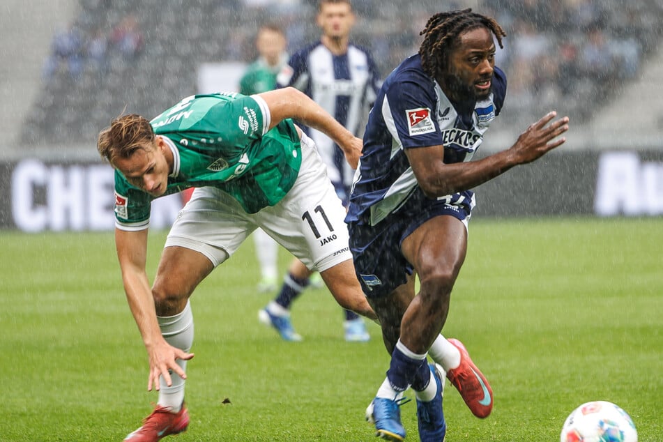 Deyovaisio Zeefuik (28) muss wohl wieder als Linksverteidiger aushelfen.