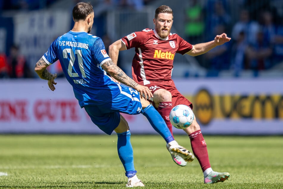 Christian Kühlwetter (30, r.) schließt sich nach seinem Vertragsende in Regensburg dem 1. FC Saarbrücken an.