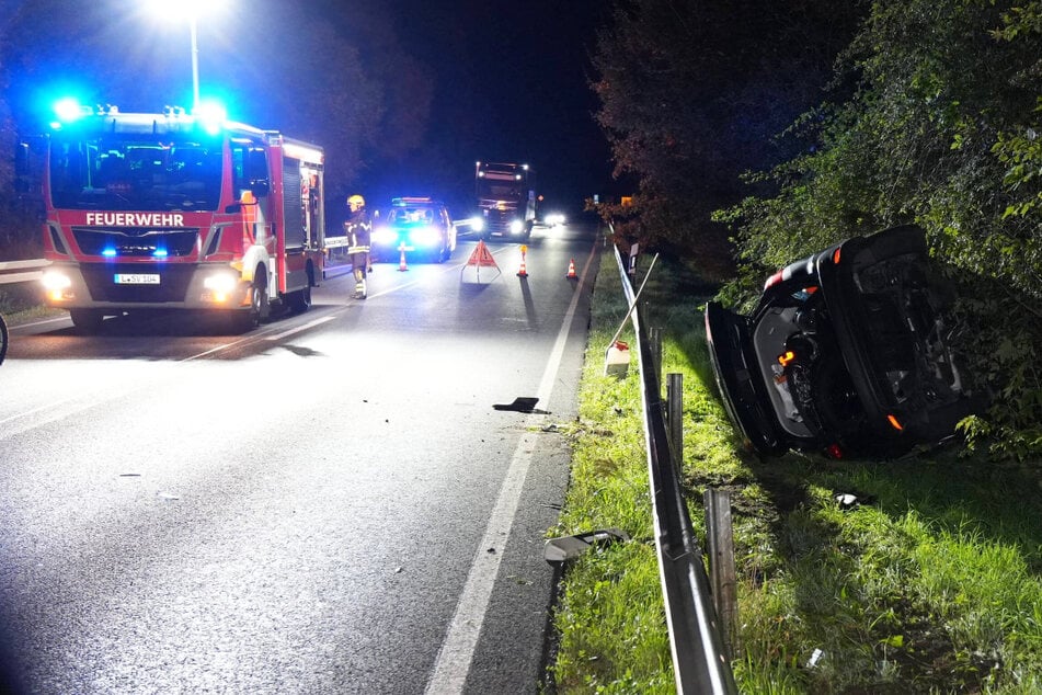 Auf der Lützner Straße ist Montagnacht ein 31-Jähriger mit seinem Ford verunglückt.
