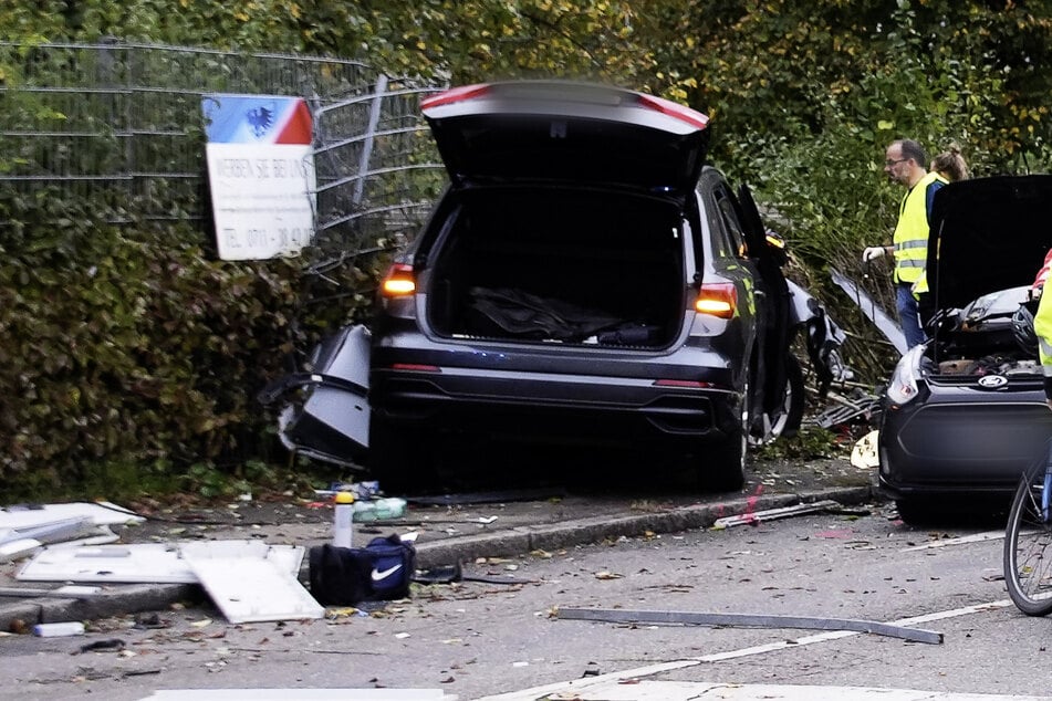 Stuttgart: Kostete sein Fahrfehler drei Menschenleben? Unfallfahrer von Esslingen angeklagt