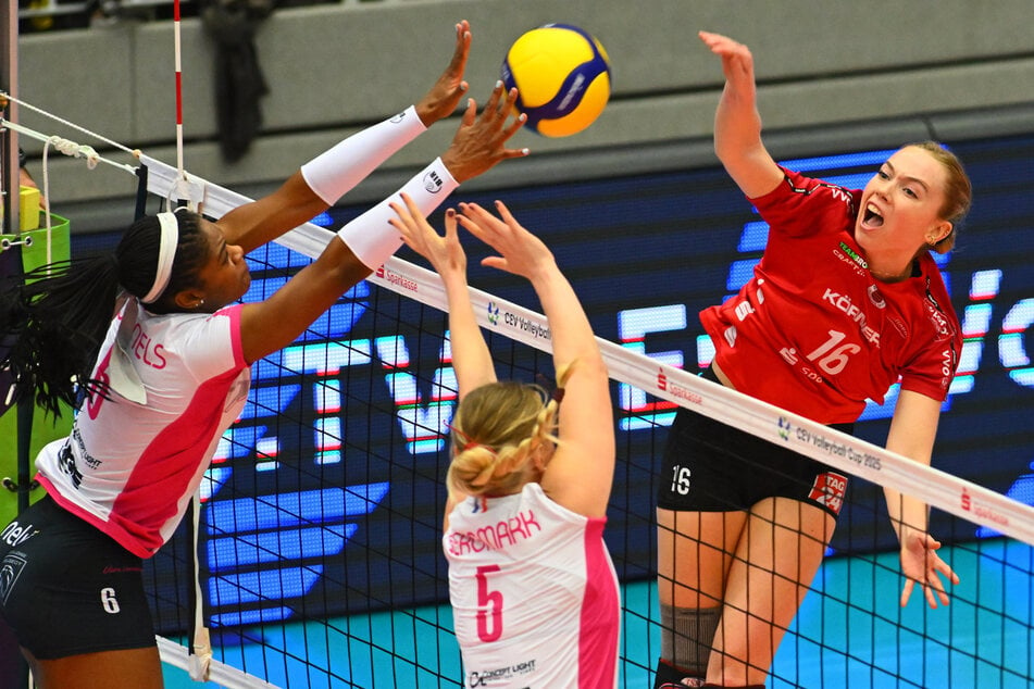 Mittelblockerin Emma Clothier (23, r.), und die DSC-Volleyballerinnen mussten sich im Duell mit Nancy geschlagen geben.