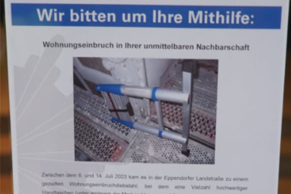 Mit Aushängen in Sylvie Meis' Nachbarschaft bat die Polizei im Sommer 2023 um Hinweise. Abgebildet ist die Teleskopleiter, die die Einbrecher am Tatort zurückließen.