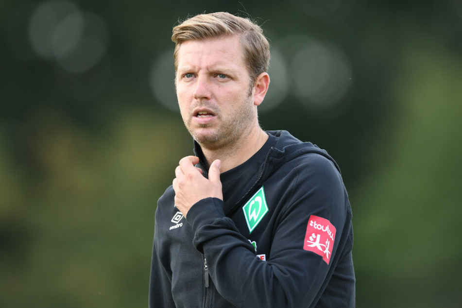Werder-Coach Florian Kohfeldt (37) darf nach der zurückliegenden Seuchen-Saison einen Neustart mit seiner "großen Liebe" angehen.