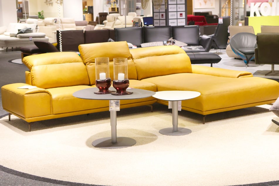 Dieses coole Ecksofa gibt's gerade richtig günstig bei Höffner