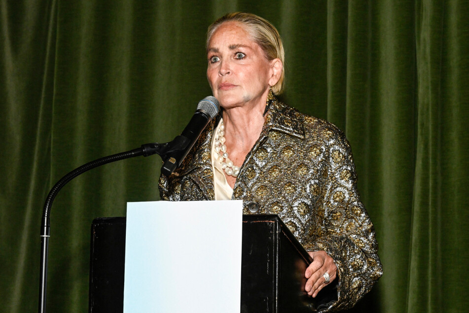 Sharon Stone (65), hier bei einer Veranstaltung im Juni, hat große Angst vor einem Stalker, der sie und ihre Familie belästigt.