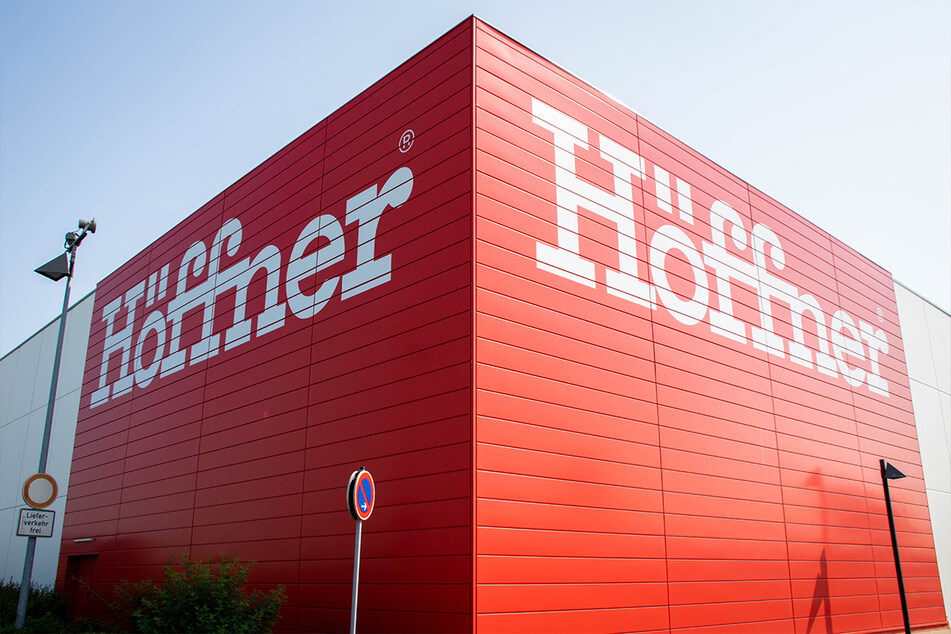 Das ist der Grund, warum die Kunden diese Woche bei Höffner anstehen werden