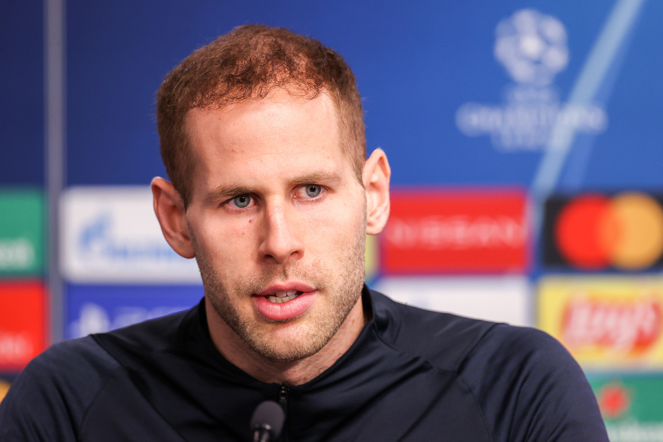 Péter Gulácsi (30) von Bundesligist RB Leipzig ist sich recht sicher, dass Szoboszlai nicht mehr lange in Salzburg spielen wird.