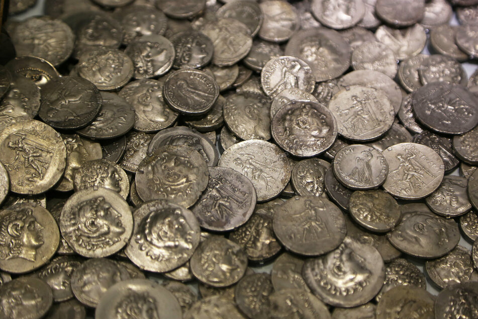 George hat sich einen Kindheitstraum erfüllt: Er fand einen riesigen Münzschatz aus römischer Zeit. (Symbolbild)