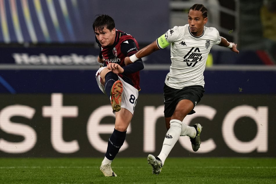 Adi Hütter holte Thilo Kehrer (29, r.) 2024 zur AS Monaco, hält also sehr viel von ihm. Allerdings besitzt der deutsche Nationalspieler noch einen Vertrag bis 2028.