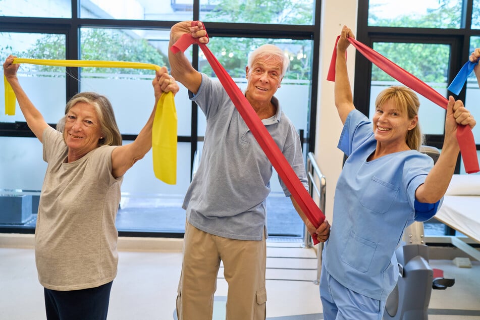 Wer beizeiten Sport treibt, bleibt im Alter länger fit. Die Lebensqualität erhöht das ungemein.