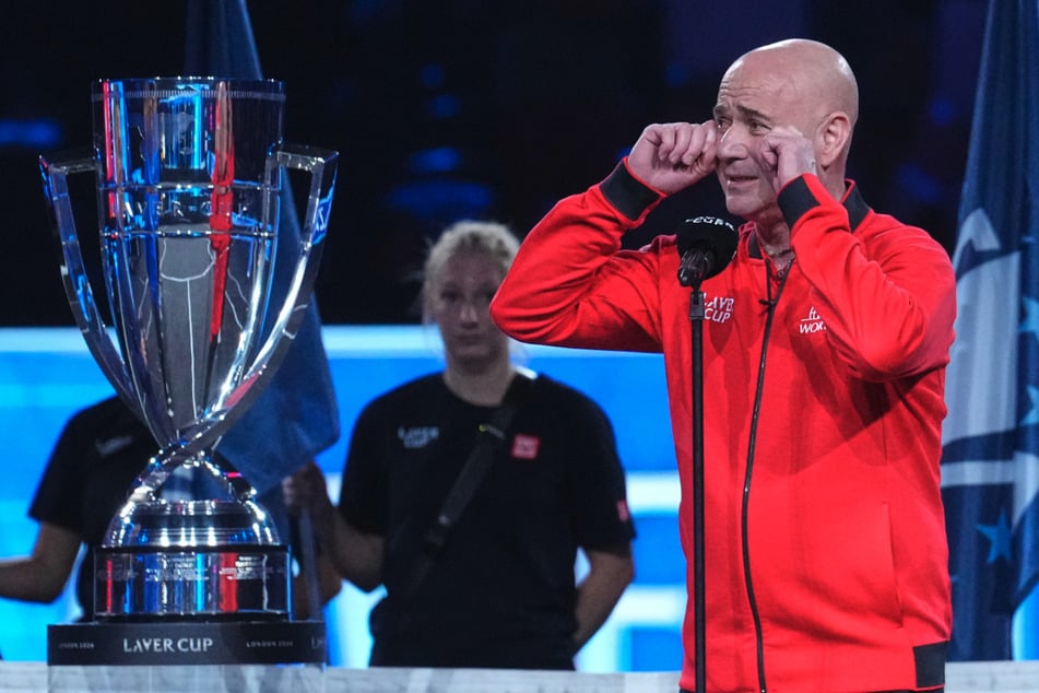 Andre Agassi (56) machte sich am Sonntag über Alexander Zverev (29) lustig.