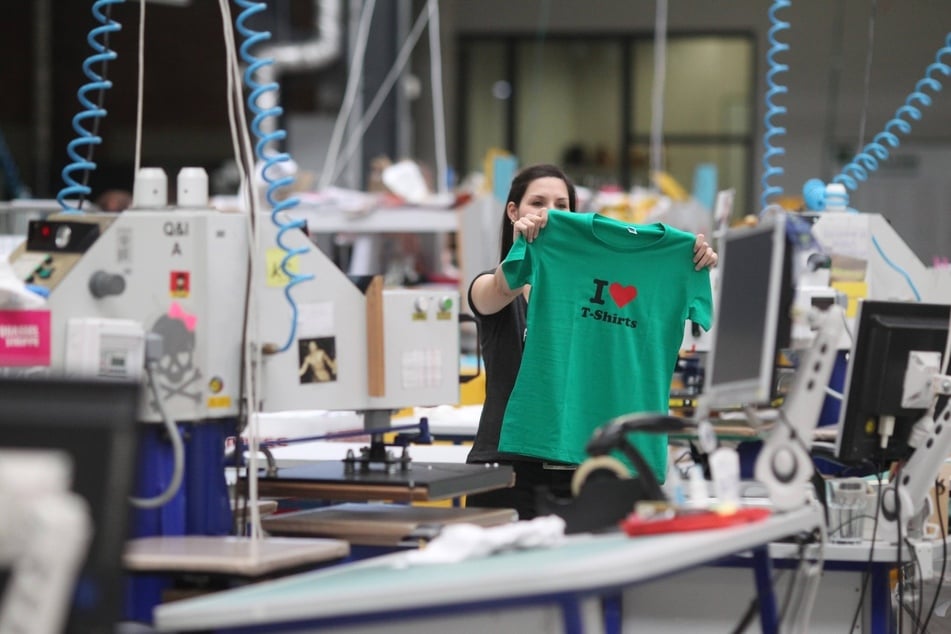 Bei Spreadshirt können Kunden eigene Motive für T-Shirts in Auftrag geben.
