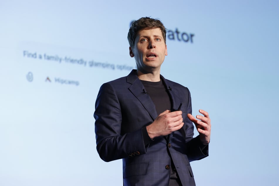 OpenAI-Chef Sam Altman (41) hat nun mit seinem Unternehmen eine Klage am Hals.