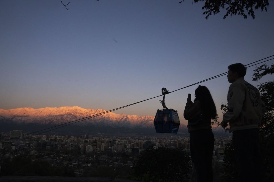 Die Seilbahn bittet in regelmäßigen Abständen besondere Nachtfahrten an. (Symbolbild)