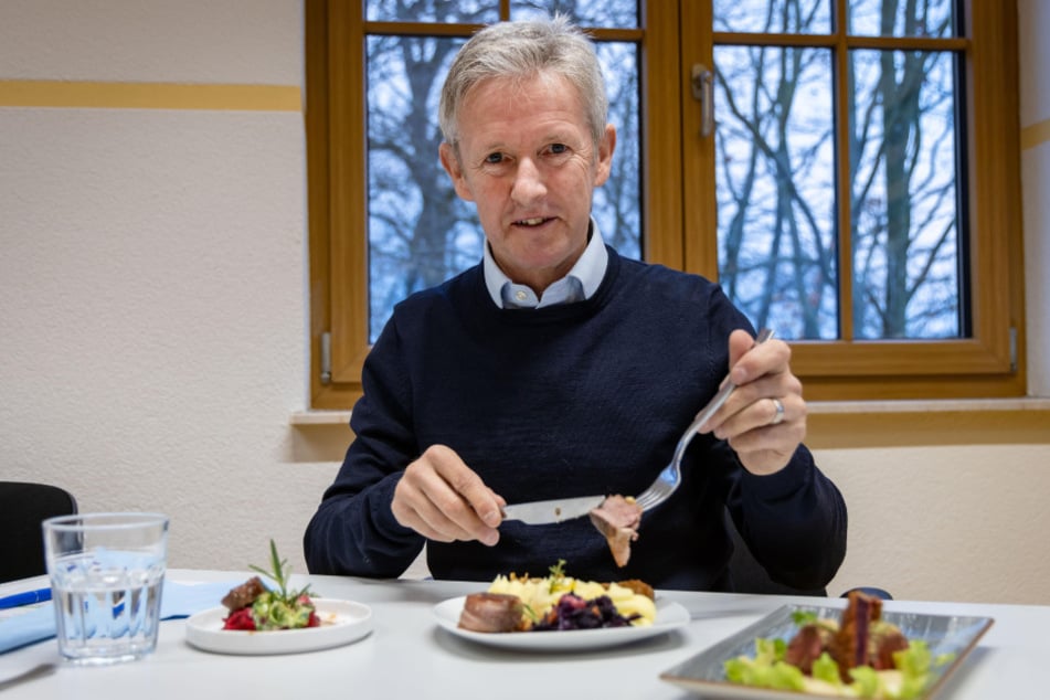 Jens Weißflog (60) freut sich, wieder Teil der Jury zu sein.