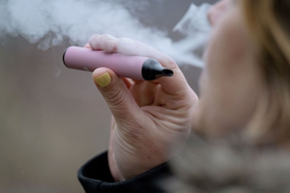 Die illegalen "Vapes" sollten in Deutschland und anderen EU-Staaten zu Gewinn gemacht werden. (Symbolbild)