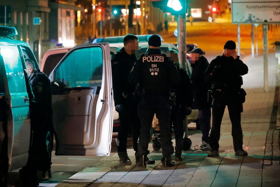 Wegen einer Auseinandersetzung wurde die Polizei am Donnerstagabend in die Georgstraße gerufen.