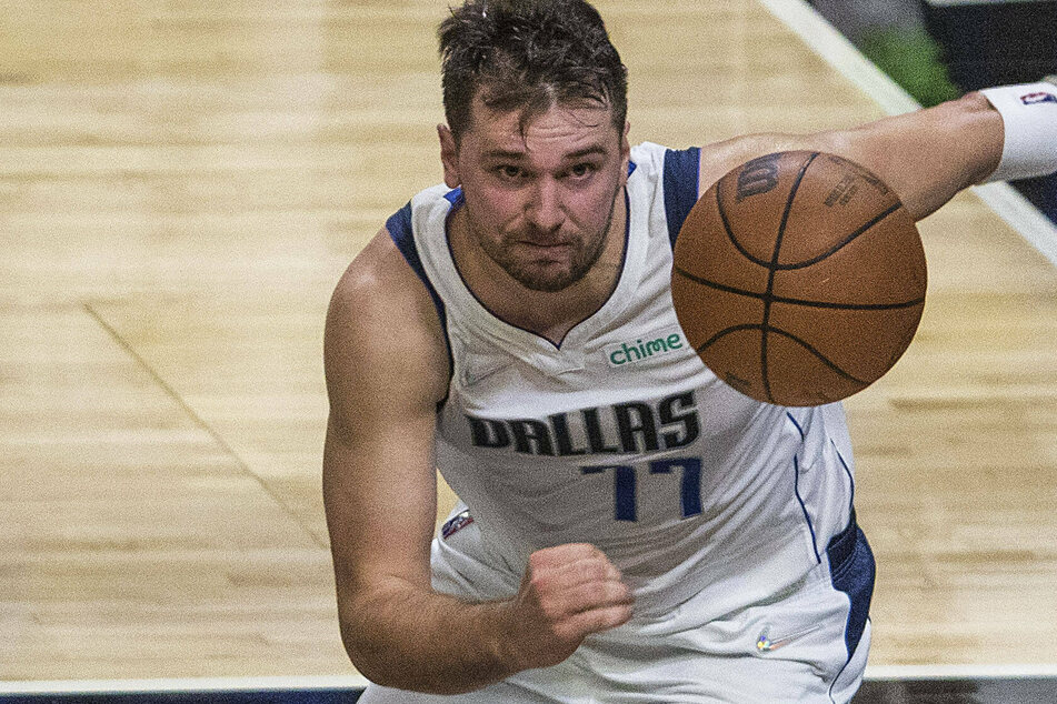 Luka Dončić kept the Mavericks in the game with 37 points, nine rebounds, and nine assists.