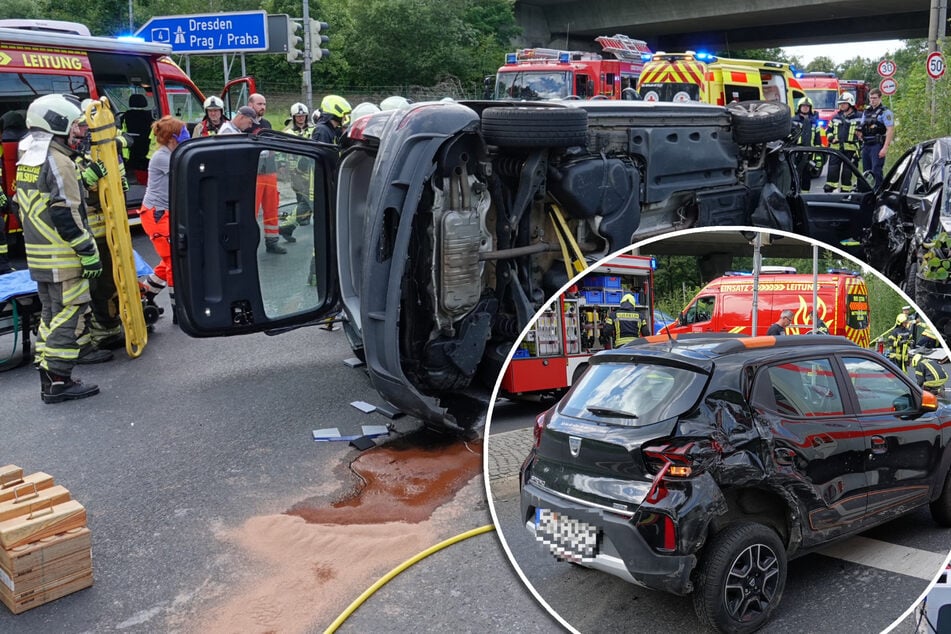 Schwerverletzte nach Crash! Seat brettert ungebremst A4-Abfahrt herunter