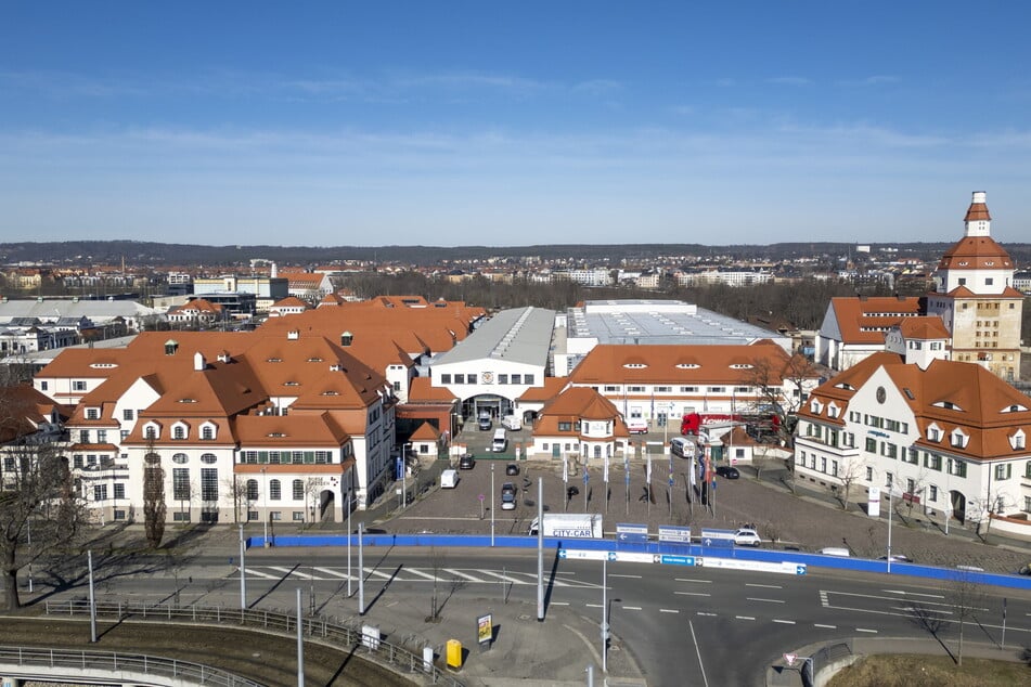 Vom Schlachthof zur Messe - die Ostra-Tour macht die Geschichte des Geländes lebendig.