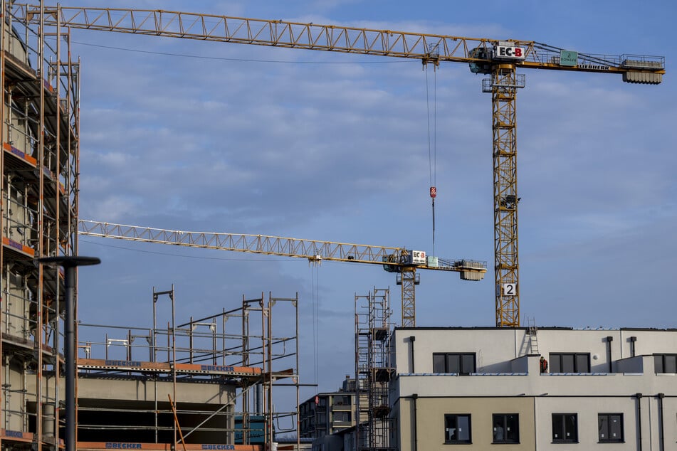 Der Preis fürs Wohnen in Berlin steigt seit vielen Jahren. Gebaut wird derzeit so wenig wie lange nicht.