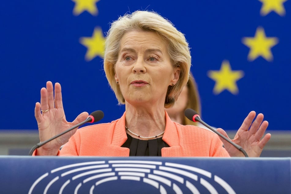 Kommissionspräsidentin Ursula von der Leyen verkündete, dass die EU-Kommission Israel nicht länger unterstützen werde.