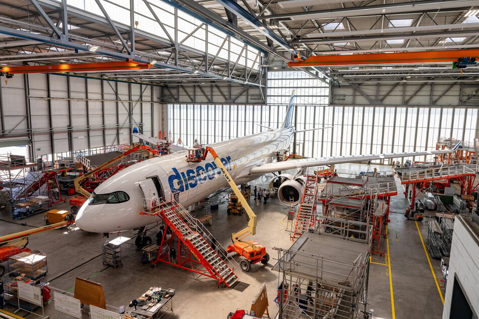 Ein A330 von Discover Airlines wird mit der treibstoffsparenden Technologie ausgerüstet.