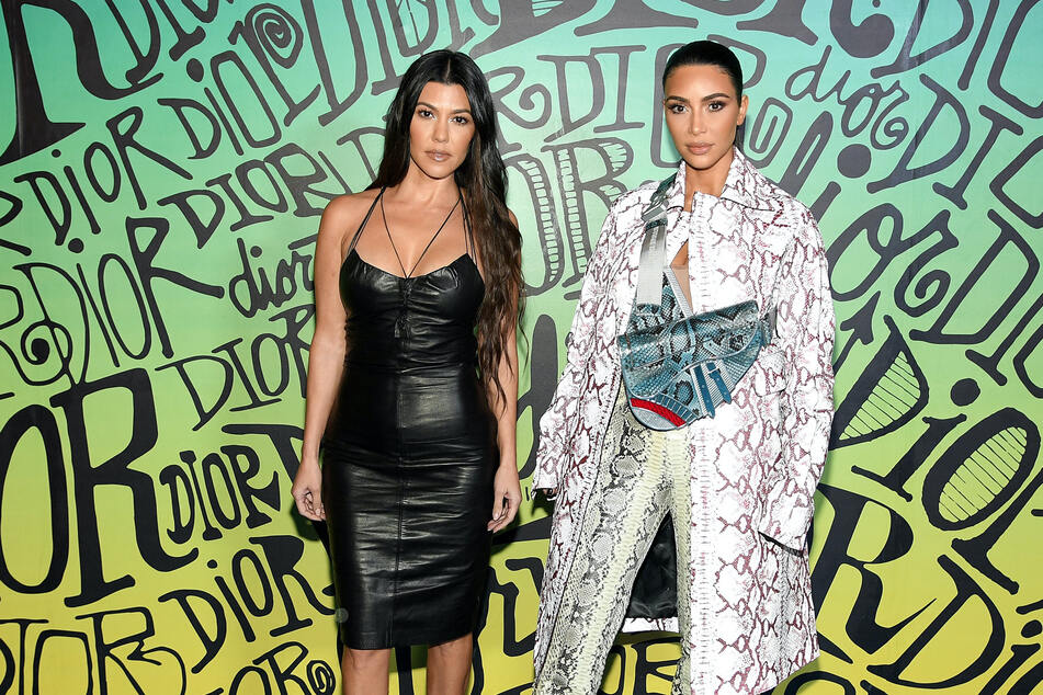 It has been rumored that Kim and Kourtney Kardashian have been on the rocks since Kourt's wedding last year.
