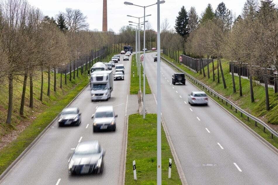 Am Mittwoch beginnen die Bauarbeiten am Südring zwischen Bernsdorfer Straße und Zschopauer Straße. (Archivbild)