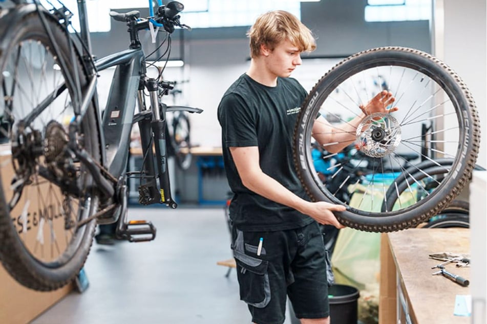 Bei diesem Abverkauf gibt's die besten e-Bikes RADikal reduziert