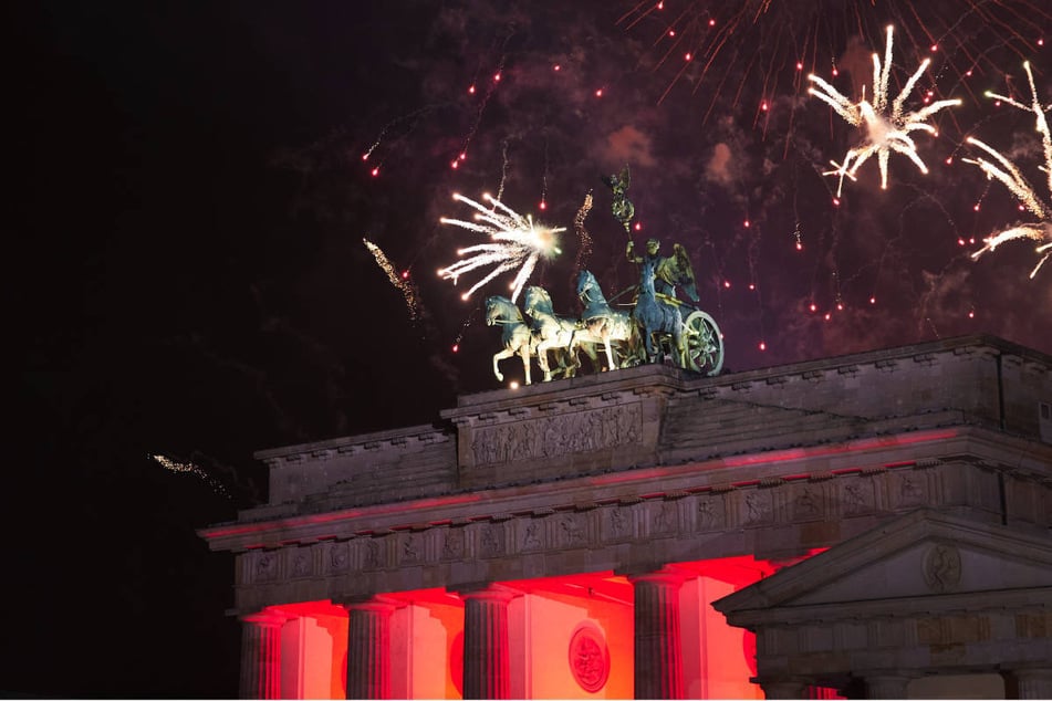 Auch ohne Mitwirken des ZDF findet in diesem Jahr wieder eine Silvesterparty am Brandenburger Tor statt. (Archivfoto)