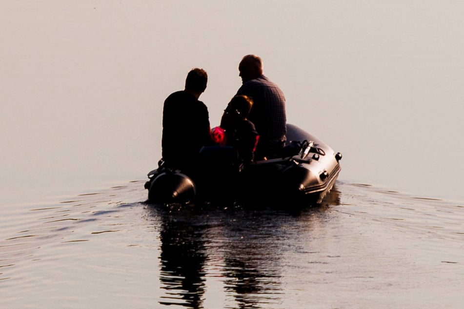 Der 46-Jährige ist auf dem Werbellinsee von einem Schlauchboot überfahren worden. (Symbolfoto)