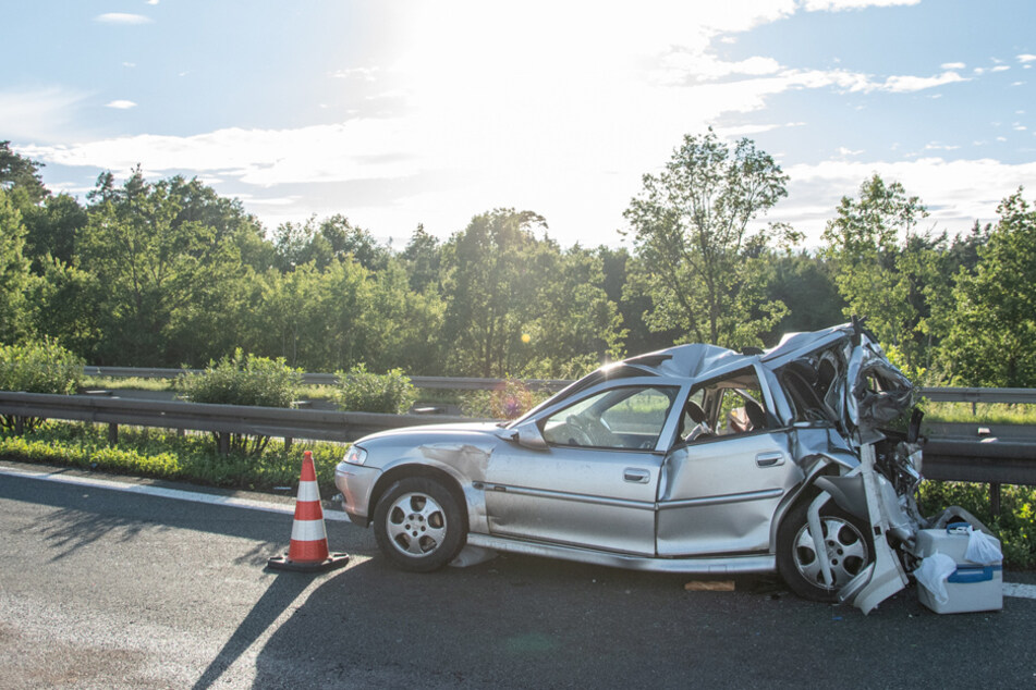 Folgenschwere Kettenreaktion auf der A6: Neun Menschen verletzt