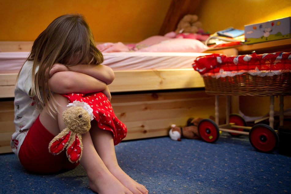 Kinder und Jugendliche berichten im Lockdown zunehmend von Gewalt- und Missbrauchsfällen (Symbolbild).