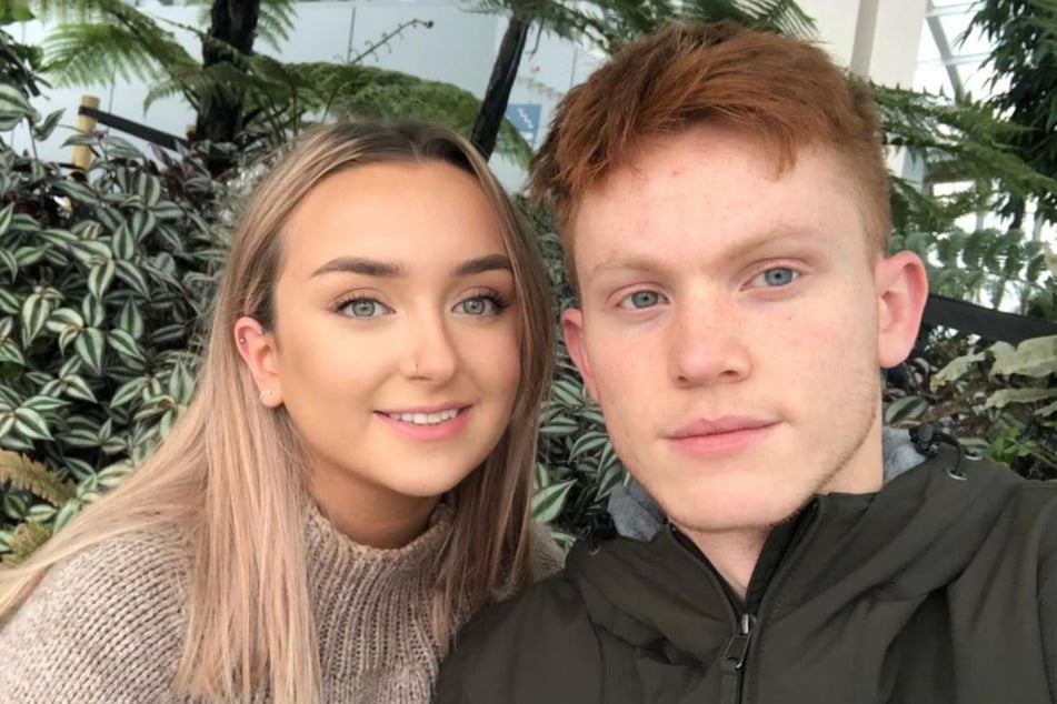 Um ein Haar wären diese beiden Engländer Millionäre geworden: Rachel Kennedy (19, l.) und ihr Freund Liam McCrohan (21).