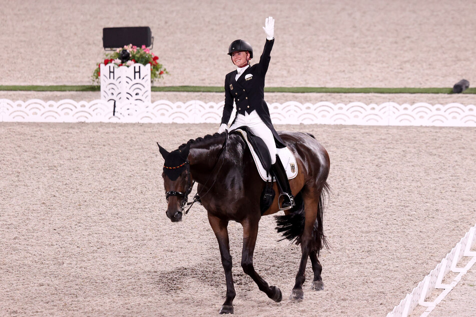 Jessica von Bredow-Werndl (38) ist eine der größten deutschen Hoffnungen auf Gold.